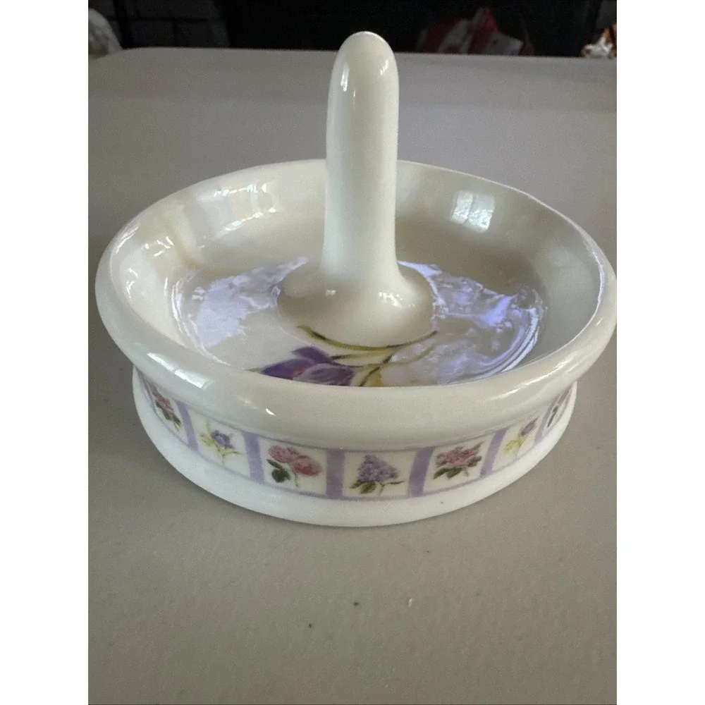 Vintage Bill Barnes White Porcelain Ring Holder Floral Pattern Trinket Dish